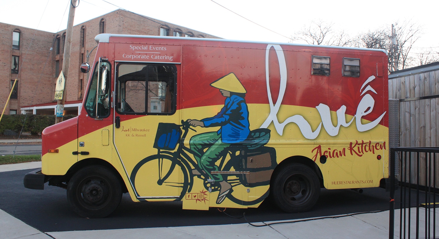 Hue Vietnamese Food Truck